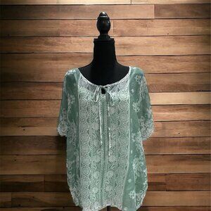 Cal Style USA Women's Green Embroidered Sheer V-Neck Blouse Short Sleeve Size S‎